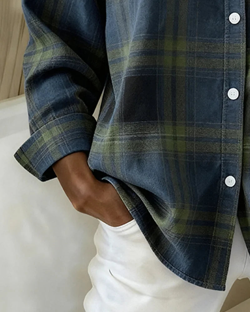 Women's Plaid Shirt with Button-Front Collar and Relaxed Everyday Fit - Sleeve Pocket Detail
