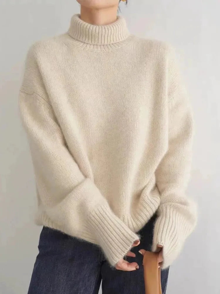 Women's Cashmere Turtleneck Sweater with Ribbed Cuffs & Relaxed Fit - Close Up Front