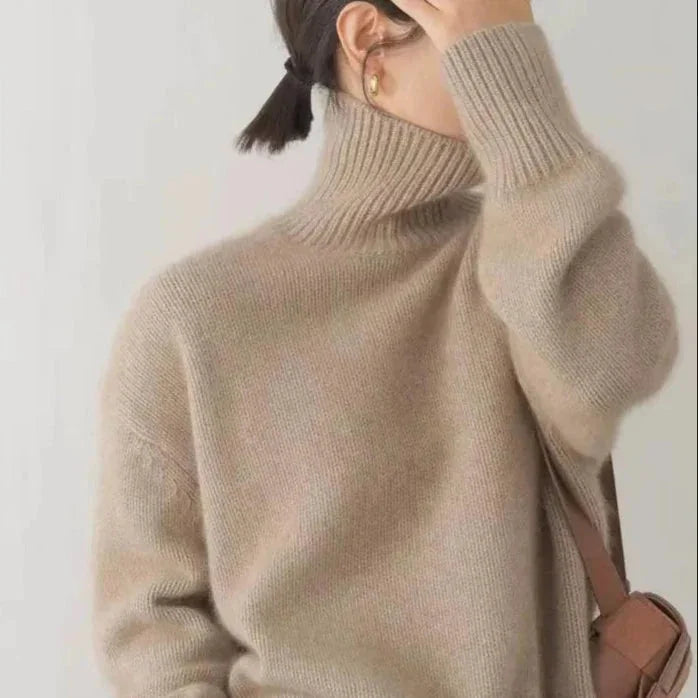 Brown Women's Cashmere Turtleneck Sweater with Ribbed Cuffs & Relaxed Fit