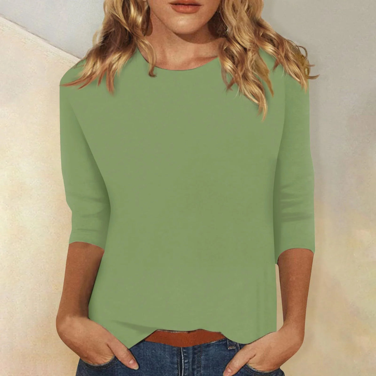 Green Women's Casual Top with Round Neckline & Three-Quarter Sleeves