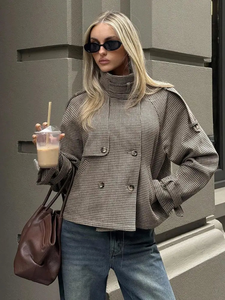 Khaki Women's Oversized Blazer in Houndstooth with Structured Cropped Fit — May