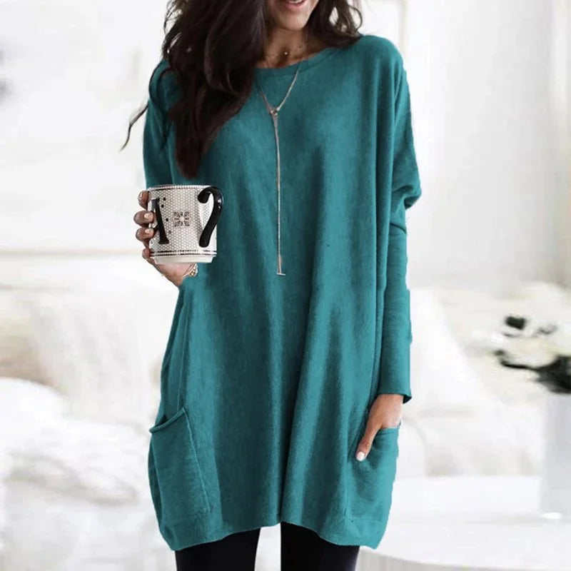 Women's Oversized Tunic Top with Long Sleeves & Patch Pockets