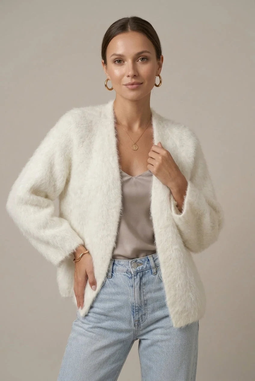 White Women's Alpaca Cardigan with Plush Texture & Relaxed Fit — Reagan