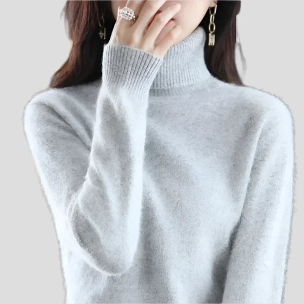 Light Grey Women's Ribbed Turtleneck Sweater with Fitted Silhouette for Cozy Layering - Close Up Neckline