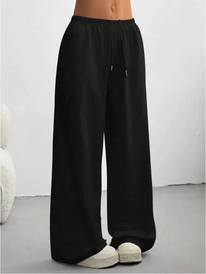 Black Women's Wide Leg Sweatpants with Relaxed Fit & Drawstring Waist