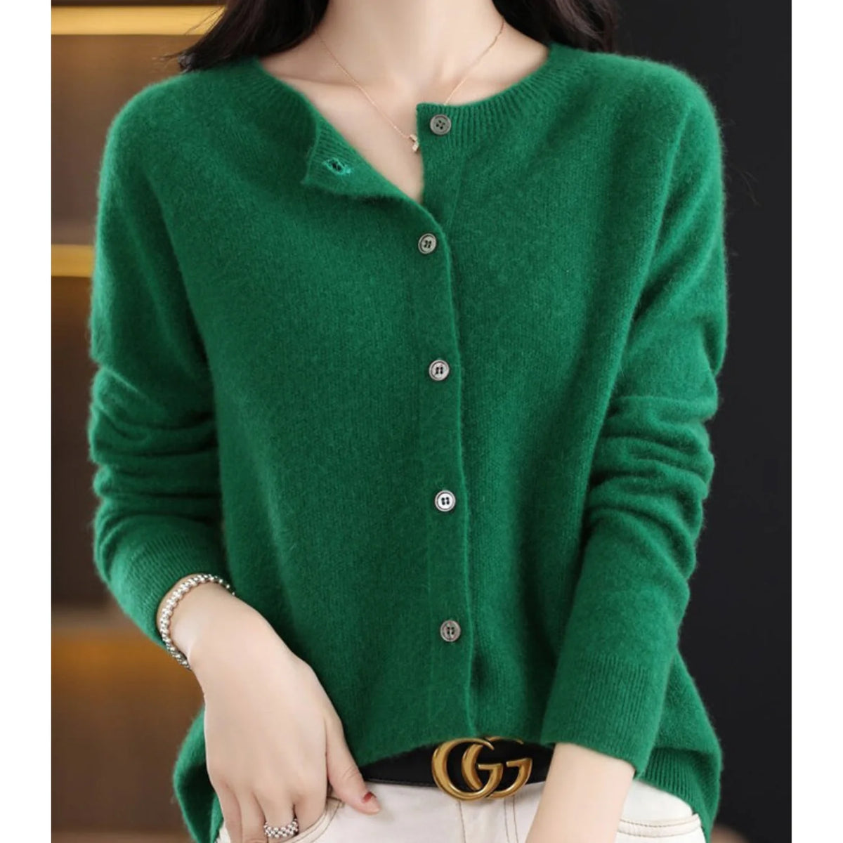 Dark Green Women's Wool Cashmere Cardigan with Button-Front Closure & O-Neck Design